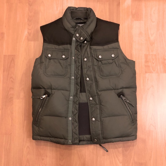 Down-insulated ESprit winter puffer vest Size S - Picture 1 of 6